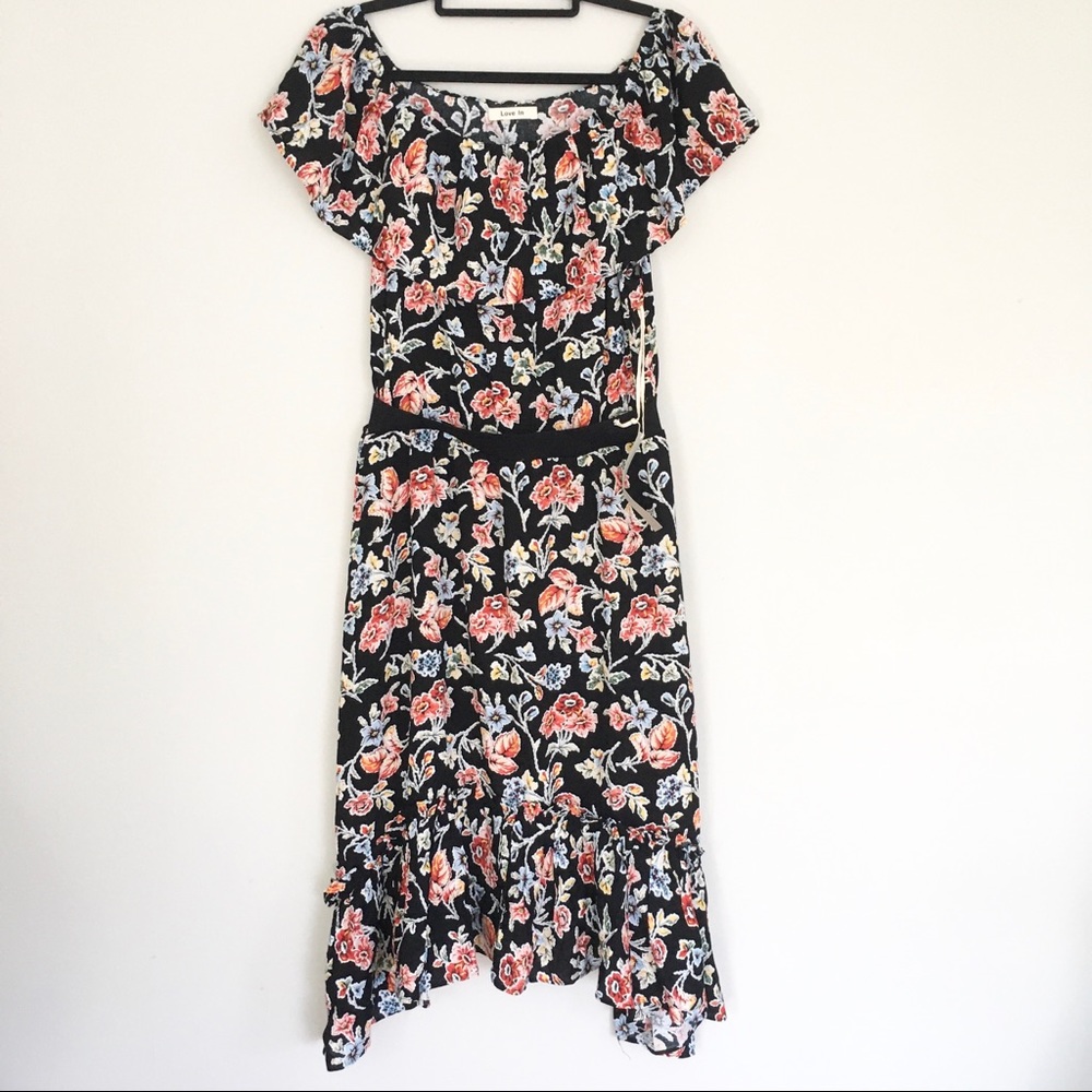 Love In Black Floral Ruffle Midi Dress Size Large